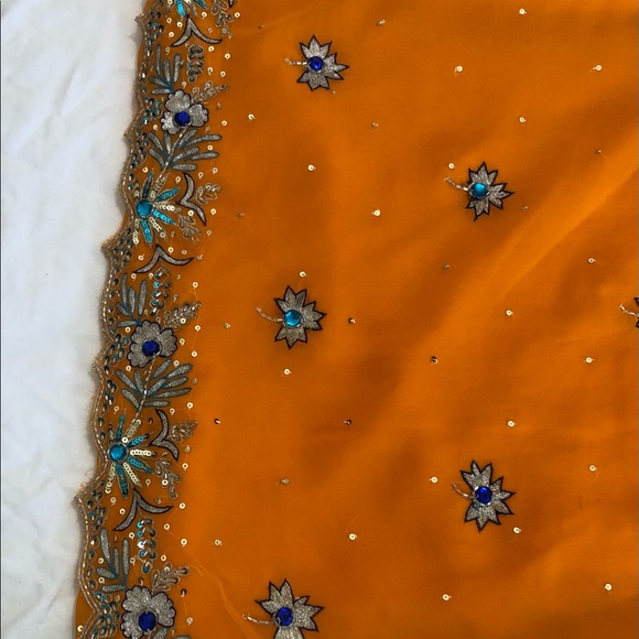 Tangerine possibly georgette Saree Fabric with beautiful minakari embroidery - Picture 15 of 16